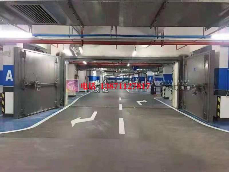 货梯密闭防护门
